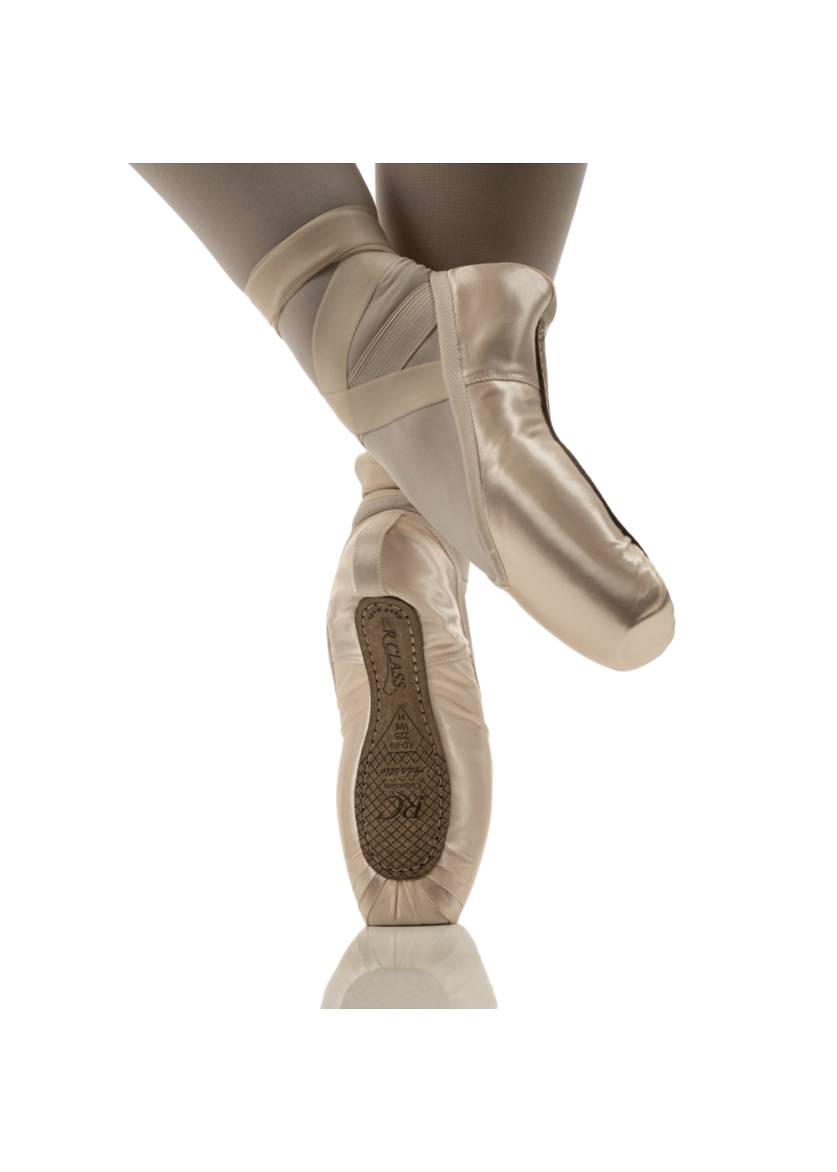 RCLASS AD69 SOLEIA MEDIUM SHANK POINTE SHOE