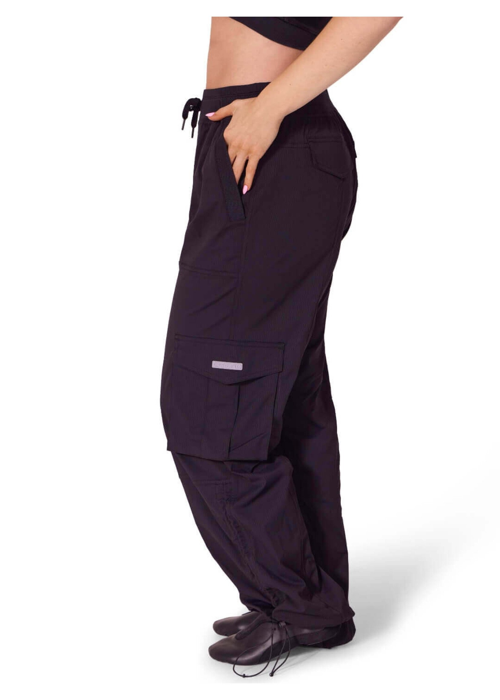 CAPEZIO & BUNHEADS AF12555W ADULT DANCE DYNAMICS STUDIO JOGGER