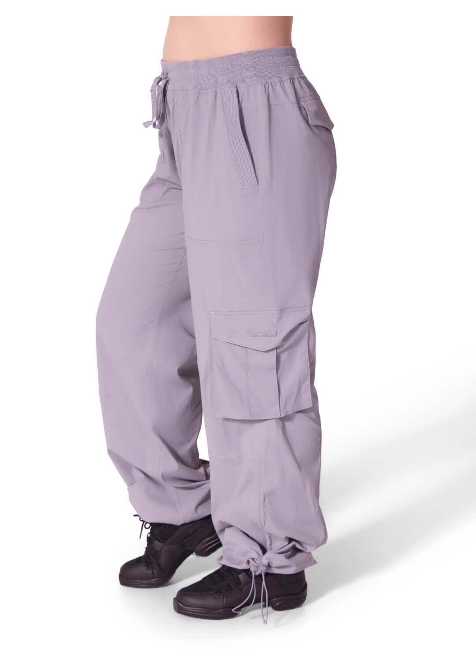 CAPEZIO & BUNHEADS AF12555W ADULT DANCE DYNAMICS STUDIO JOGGER