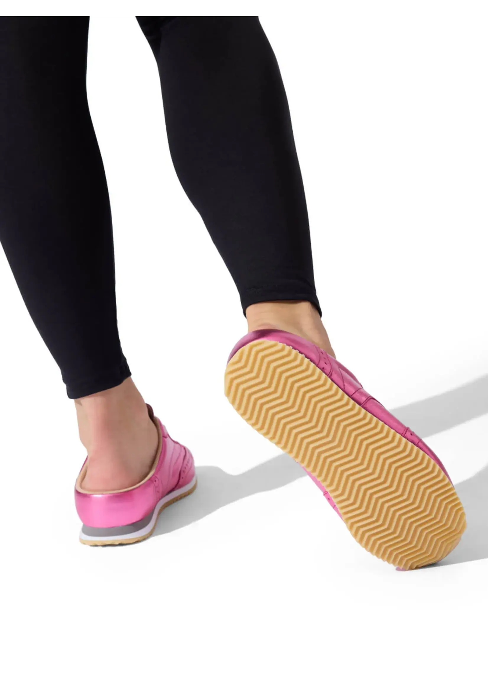 CAPEZIO & BUNHEADS ASNK100 ROXY SLIDE TENNIS SHOE