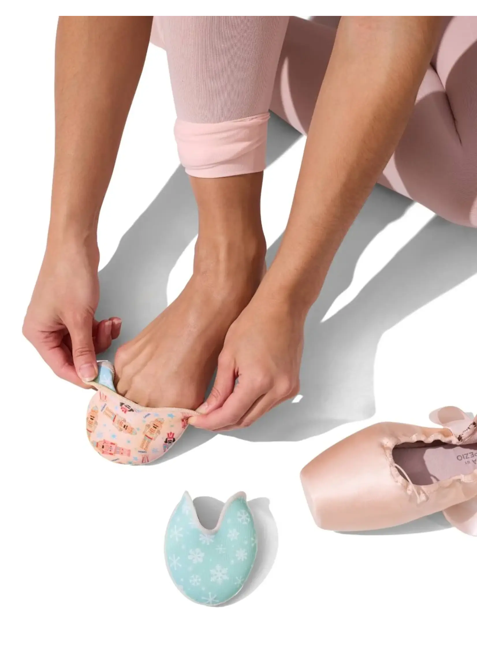 CAPEZIO & BUNHEADS BH1762 PRINTED REVERSIBLE OUCH POUCH JR