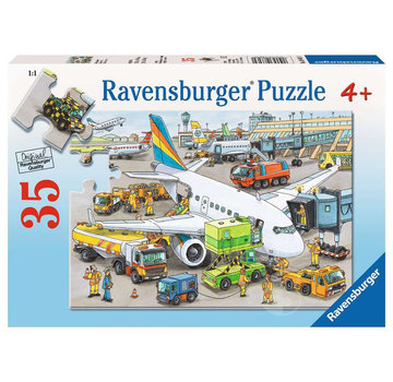 Ravensburger Ravensburger Busy Airport Puzzle 35pcs