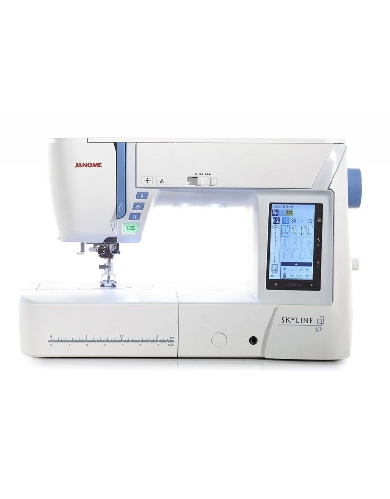 Janome Skyline S7
