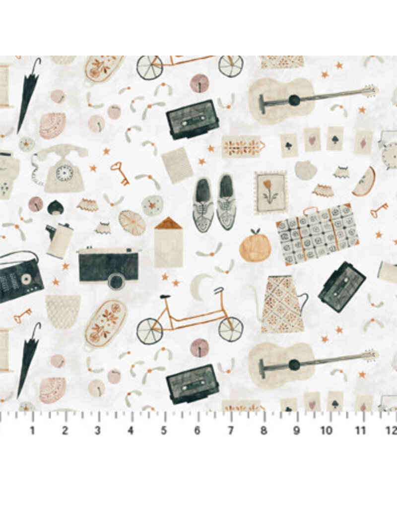 Memories white multi objects (1/2m) 90389-10