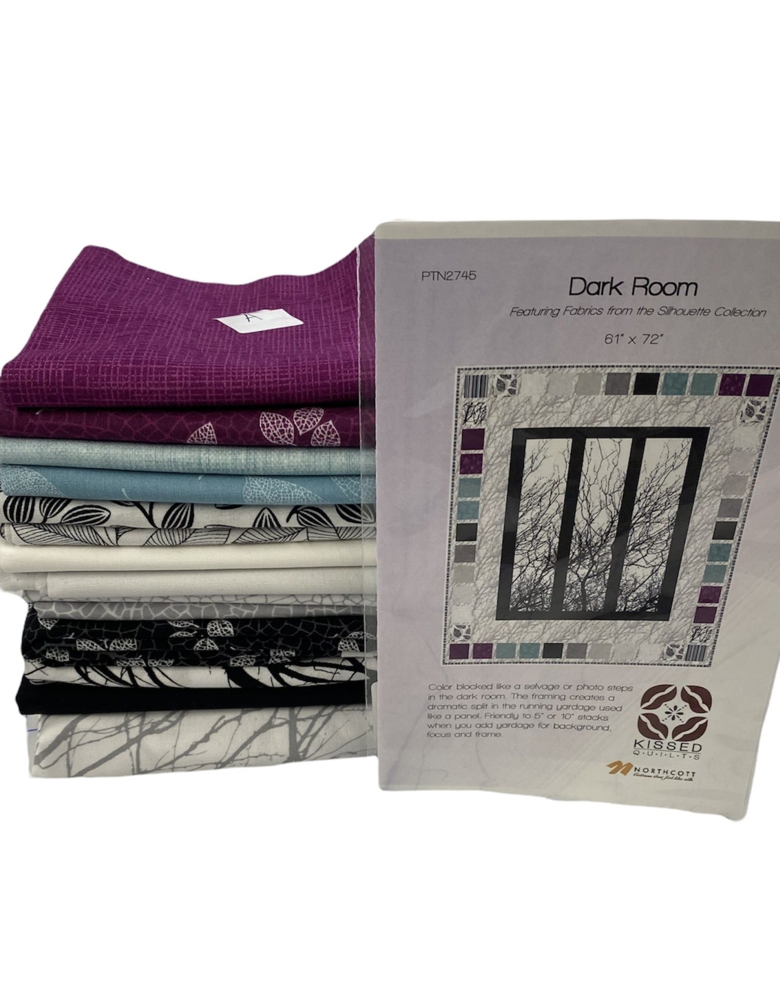 Dark Room Quilt kit (61''x72'')
