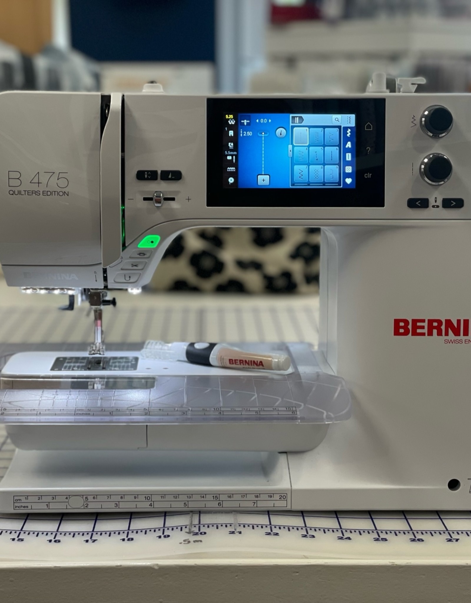 Preowned Bernina B475 quilters edition Dominion Sewing Centre & Studio
