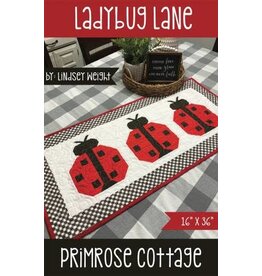 Ladybug Lane - table runner pattern