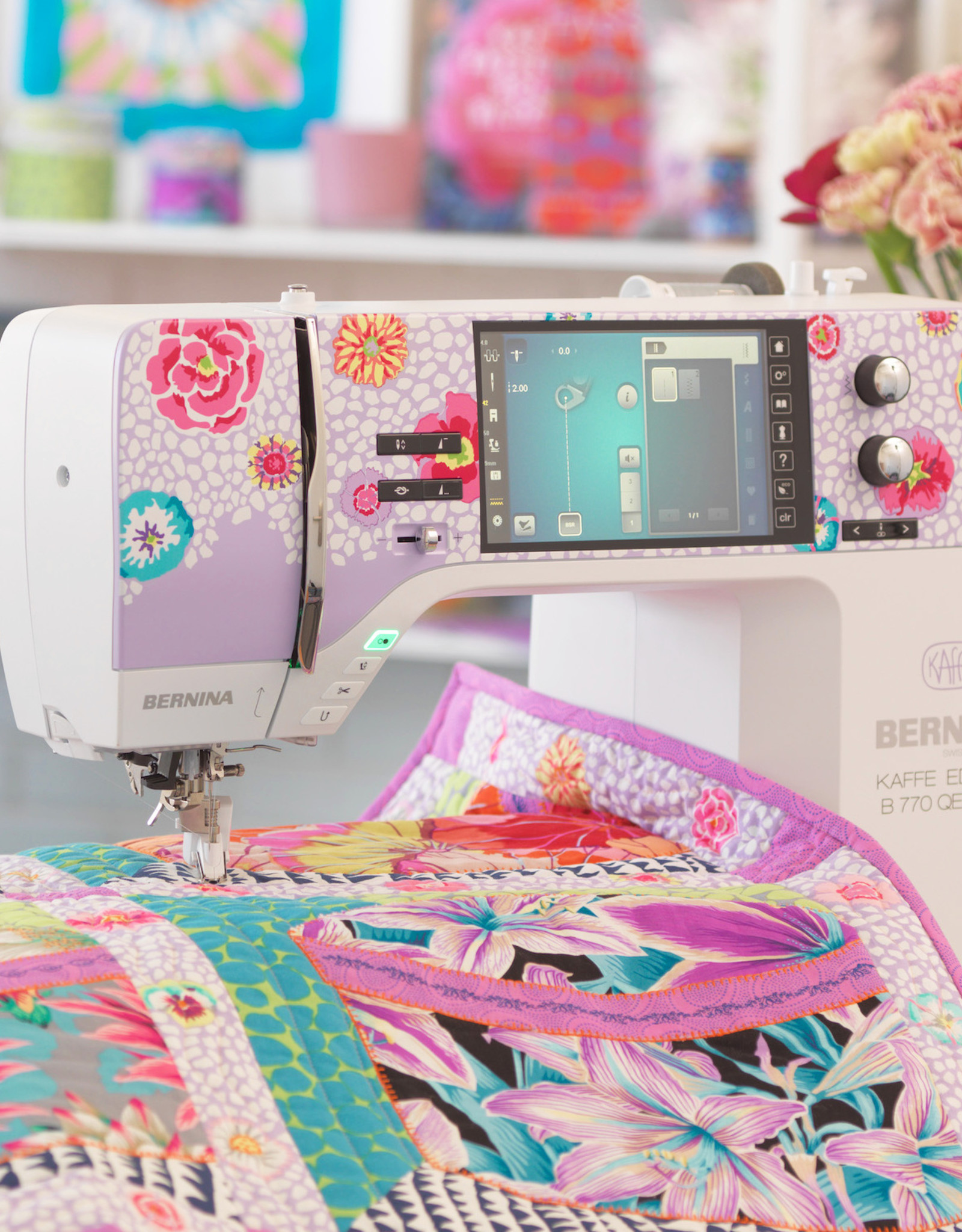 Bernina 770 QE Kaffe Dominion Sewing Centre & Studio