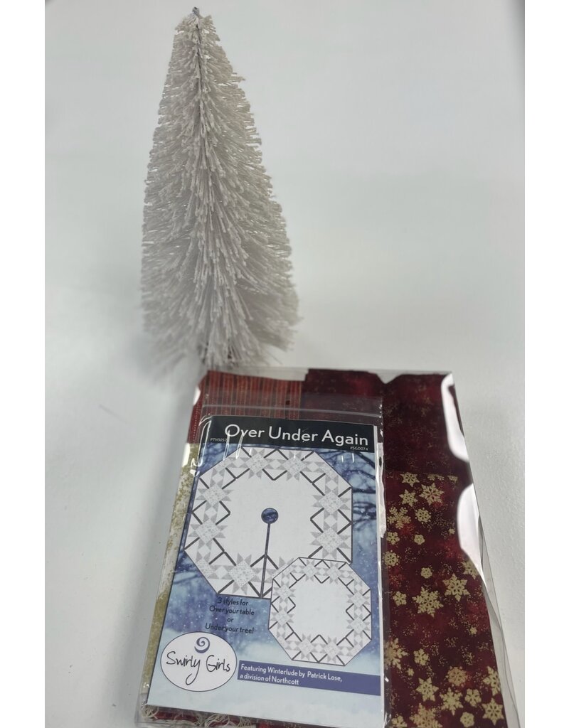 Over under Again Tree Skirt (rounded) Gold/Red Quilt Kit