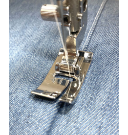 Janome Bi-Level foot for 9mm  202461005