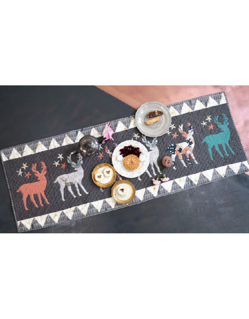 Reindeer Table Runner Kit
