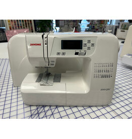 Janome Pre-owned Janome 2030 QDC