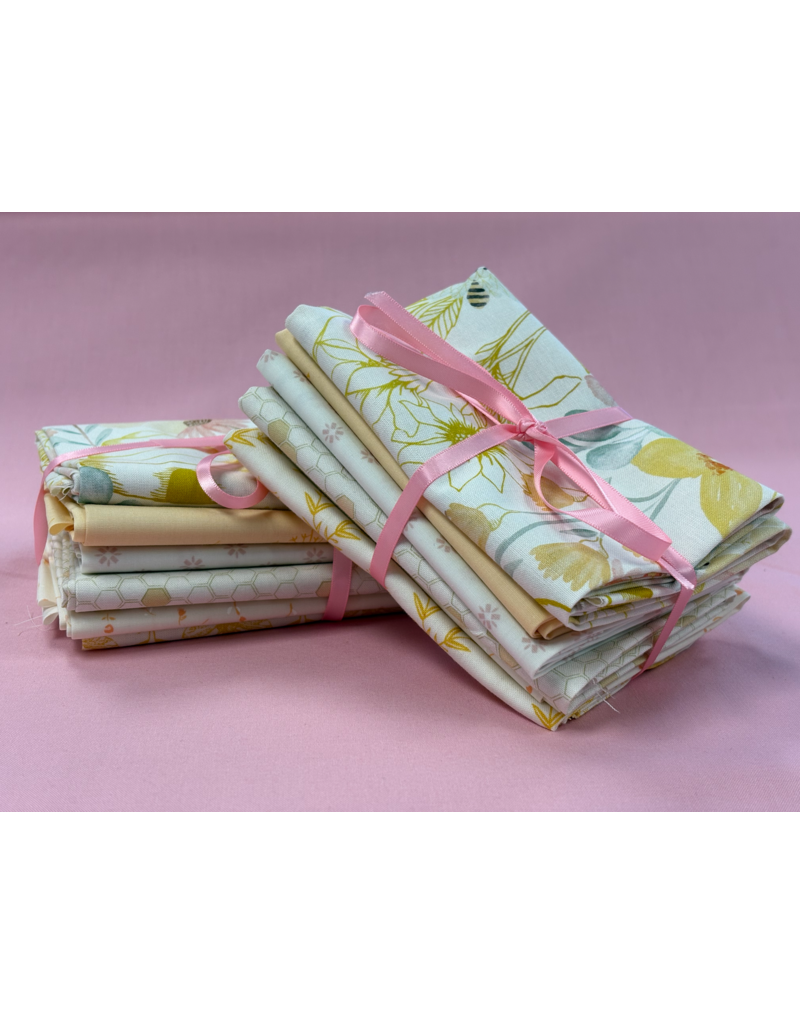 Orchard Pollinators fat quarter bundle (6)