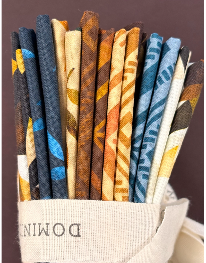 Camelot Fabrics Twilight Pack fat quarter bundle (8)