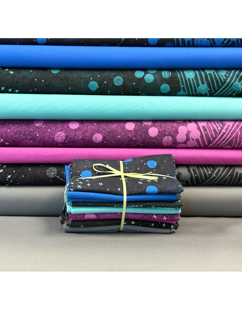 Four Seasons Fat Quarter Bundle (8)