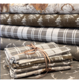 Camelot Fabrics Misty Mountain Fat Quarter Bundle (5)