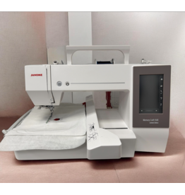 Pre-Owned Janome Embroidery 550E