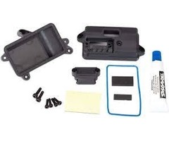 Traxxas 6724 - Box, receiver (sealed)/ foam pad/ 2.5x8mm CS (4)/ 3x10mm CS (2)