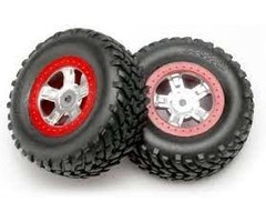 Traxxas 7073A - Tires and wheels, assembled, glued (SCT satin chrome wheels, red beadlock style, SCT off-road racing tires, foam inserts) (1 each, right & left),  Fits 12 mm hex