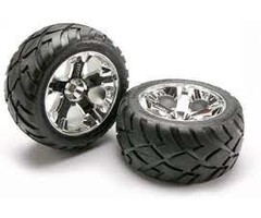 Traxxas 5576R -  Tires & wheels, assembled, glued (All-Star chrome wheels, Anaconda® tires, foam inserts) (nitro rear/ electric front) (1 left, 1 right)