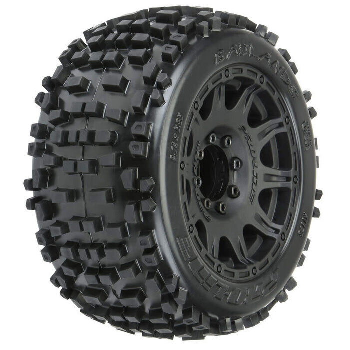 Pro-Line Racing PRO117810 - Badlands 3.8" MTD Raid 8x32 Wheels 17mm MT F/R