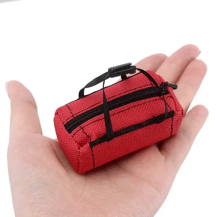 INJORA INA-90RD - INJORA Polyester Mini Sport Travel Bag for 1/18 1/24 RC Crawler TRX4M SCX24 AX24 FCX24 Upgrade, Red