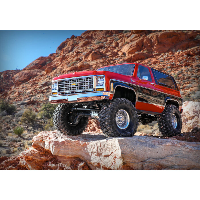 Traxxas TRX-4 1979 Chevrolet Blazer Clipless, 1/10 Scale 4X4 Trail Truck, Fully-Assembled, Waterproof electronics, Ready-To-Drive®, with TQi™ 2.4GHz 4-channel Radio System, XL-5 HV Speed Control, Hi/Low Transmission, Remote Locking Differentials, an