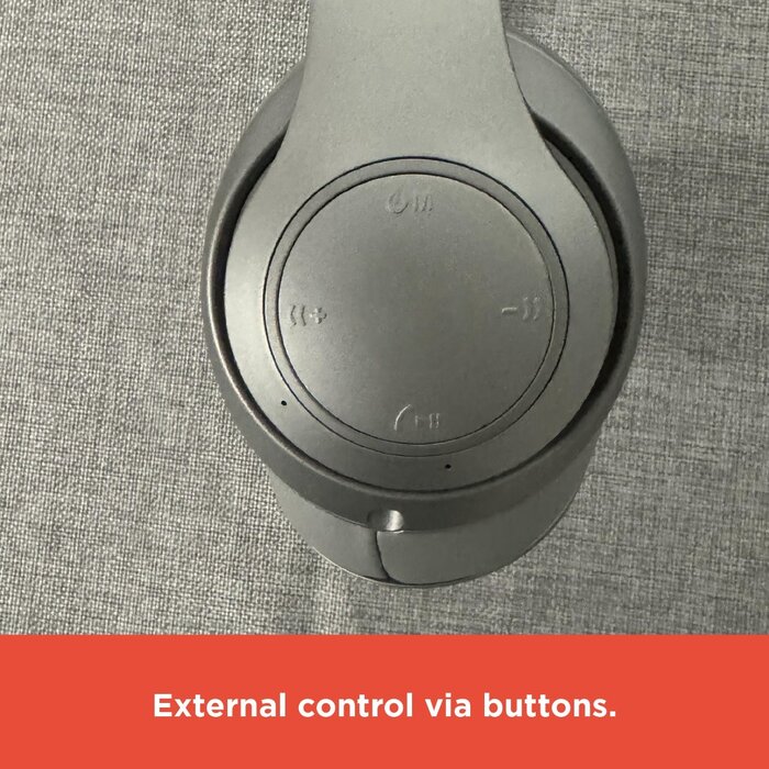 3304404 - RadioShack BlueTooth Over-Ear Headphones, Silver