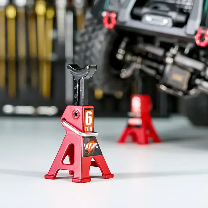 INJORA INA-87RD - INJORA 2PCS Mini Adjustable Metal Jack Stands Tool for 1/18 1/24 RC Crawlers