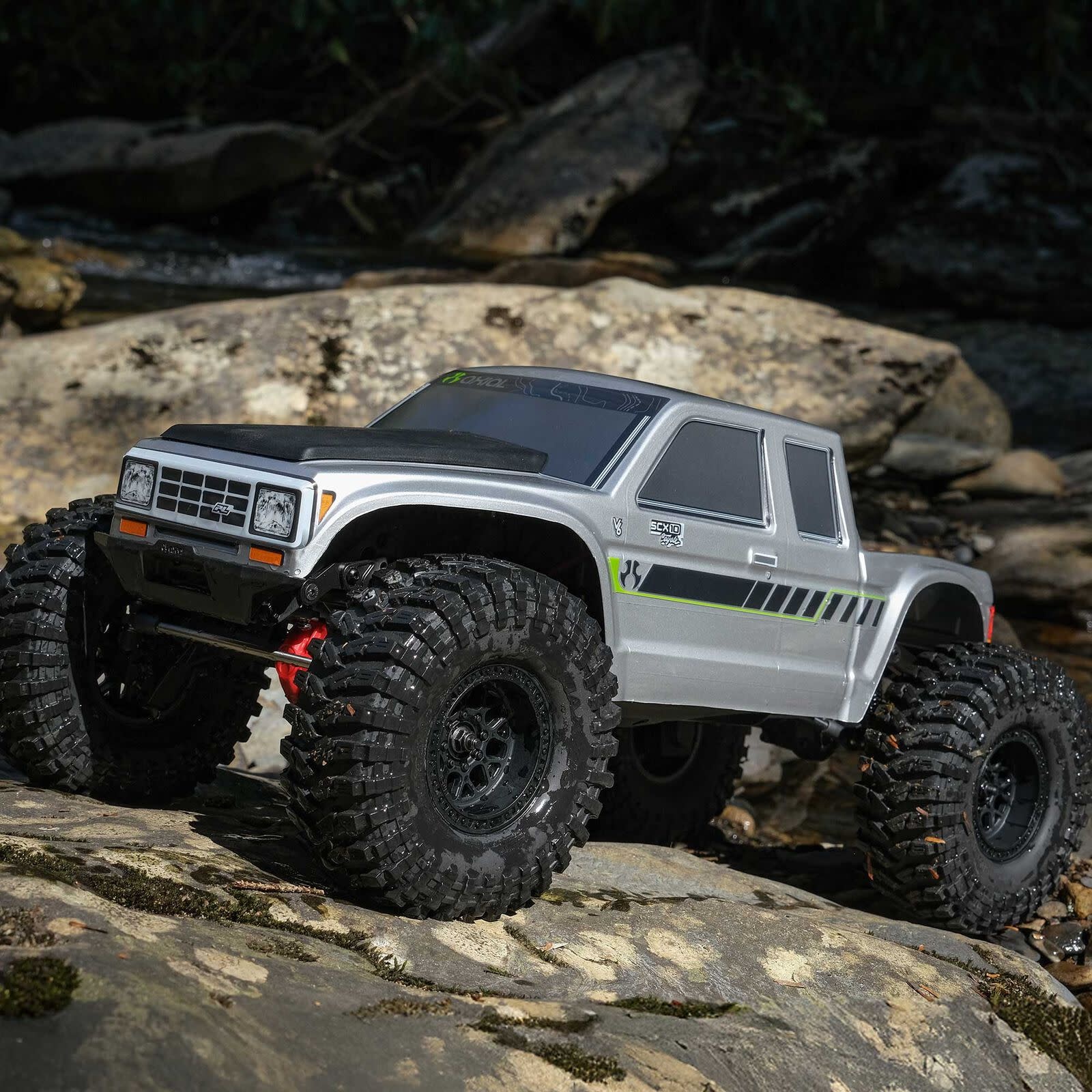 Axial 1/10 Axial SCX10 III Coyote Rock Crawler, Siver