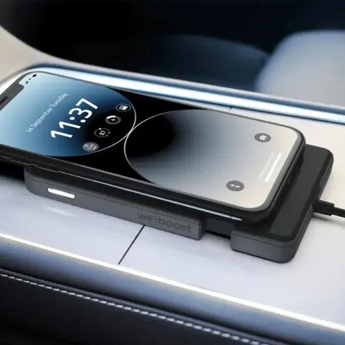 weBoost WSN471082 - weBoost® Dash Mobile In-Vehicle Signal Booster for Car/Truck/Van/SUV with Built-In Wireless Charging, 471082