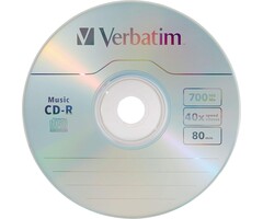 Verbatim 71310 - Verbatim CD-R Blank Discs 700MB 80 Minutes 52x Recordable Disc for Data and Music - 50 Pack Spindle, Silver