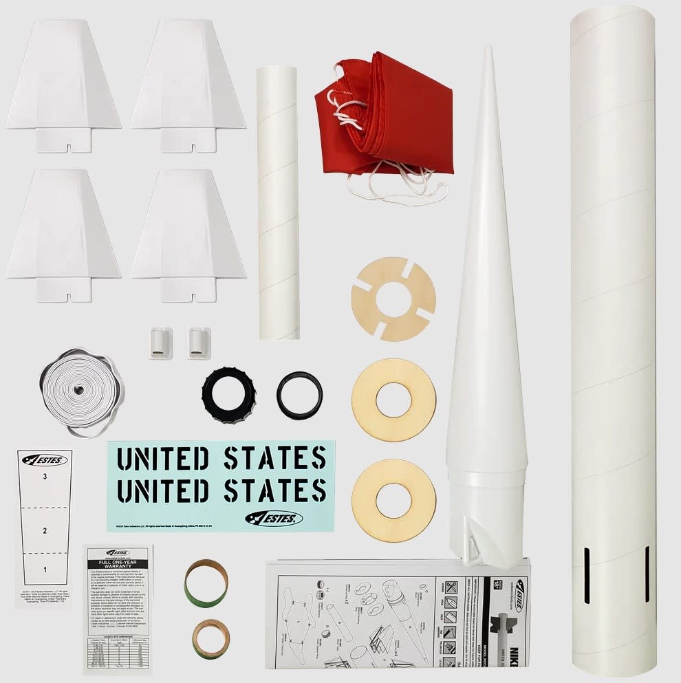 Estes Rockets EST9704 - Nike Smoke Pro Series II Model Rocket Kit