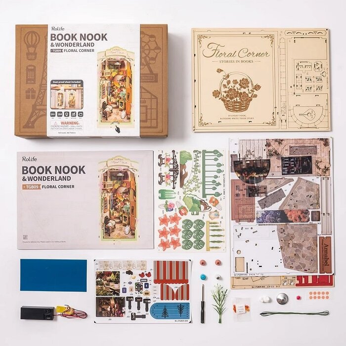 ROETGB09 - Floral Corner Book Nook - Stories in Books