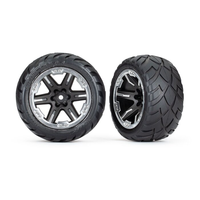 Traxxas 6764 - RXT 2.8" Black Wheels & Gravix Tires (2)