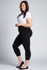 Plus Size 3/4 Bamboo Legging