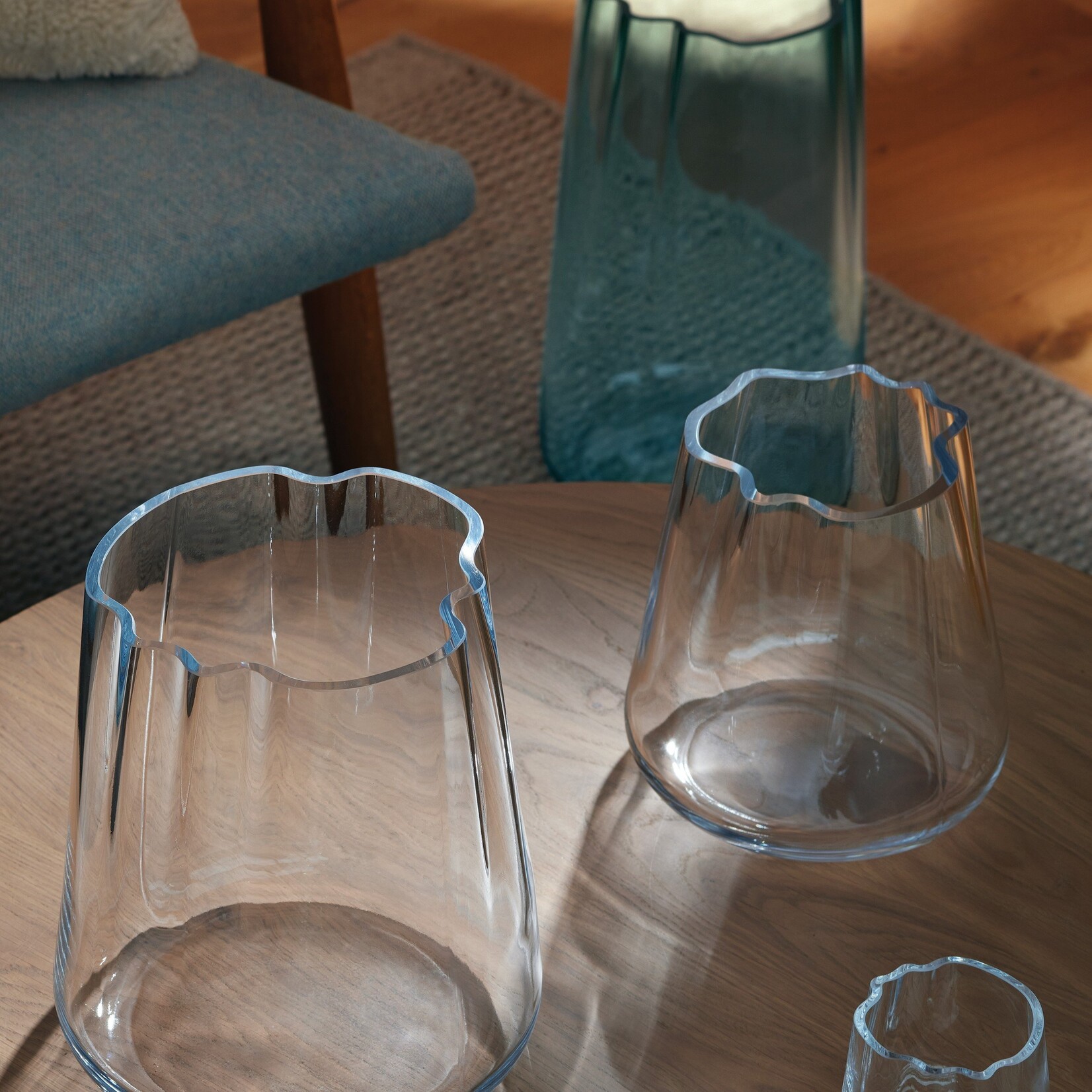 LAGOON VASE/LANTERN 9.5" CLEAR