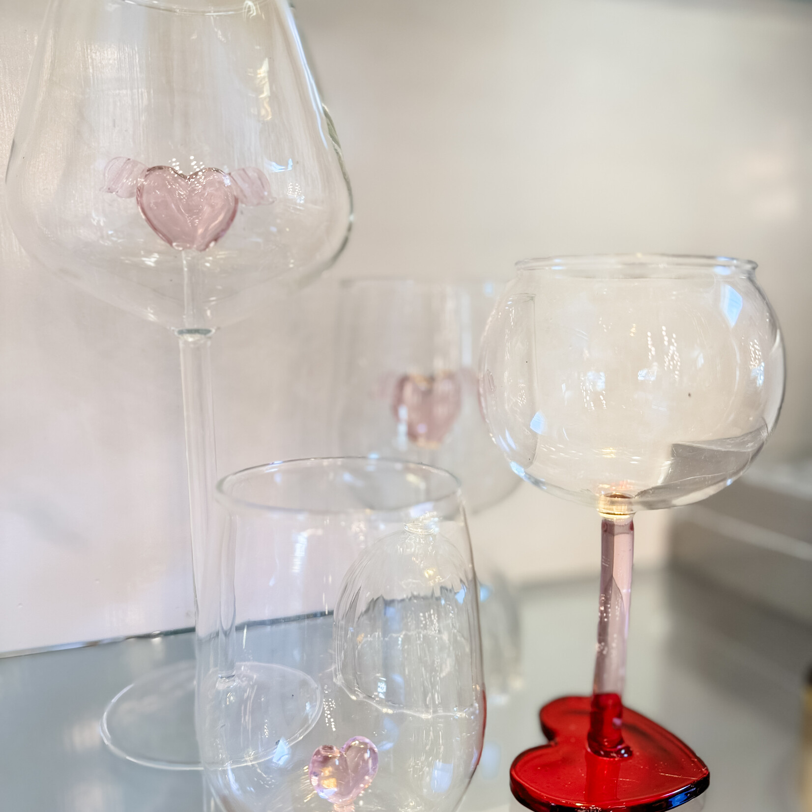 L'amour Stemless Glass with Pink Heart