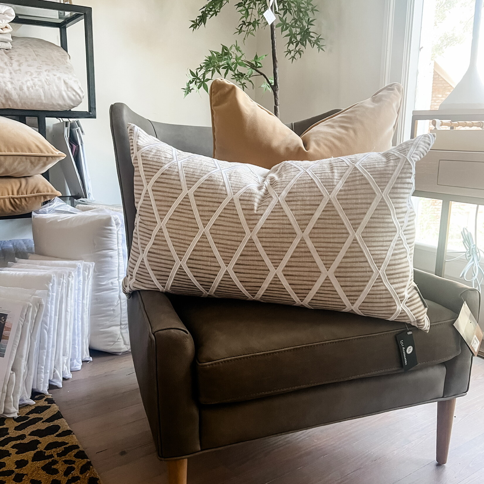 BROOK LG. RECT. PILLOW NATURAL HEMP HERRINGBONE/WHITE LINEN APPLIQUE/DK NATURAL EMB 18X30