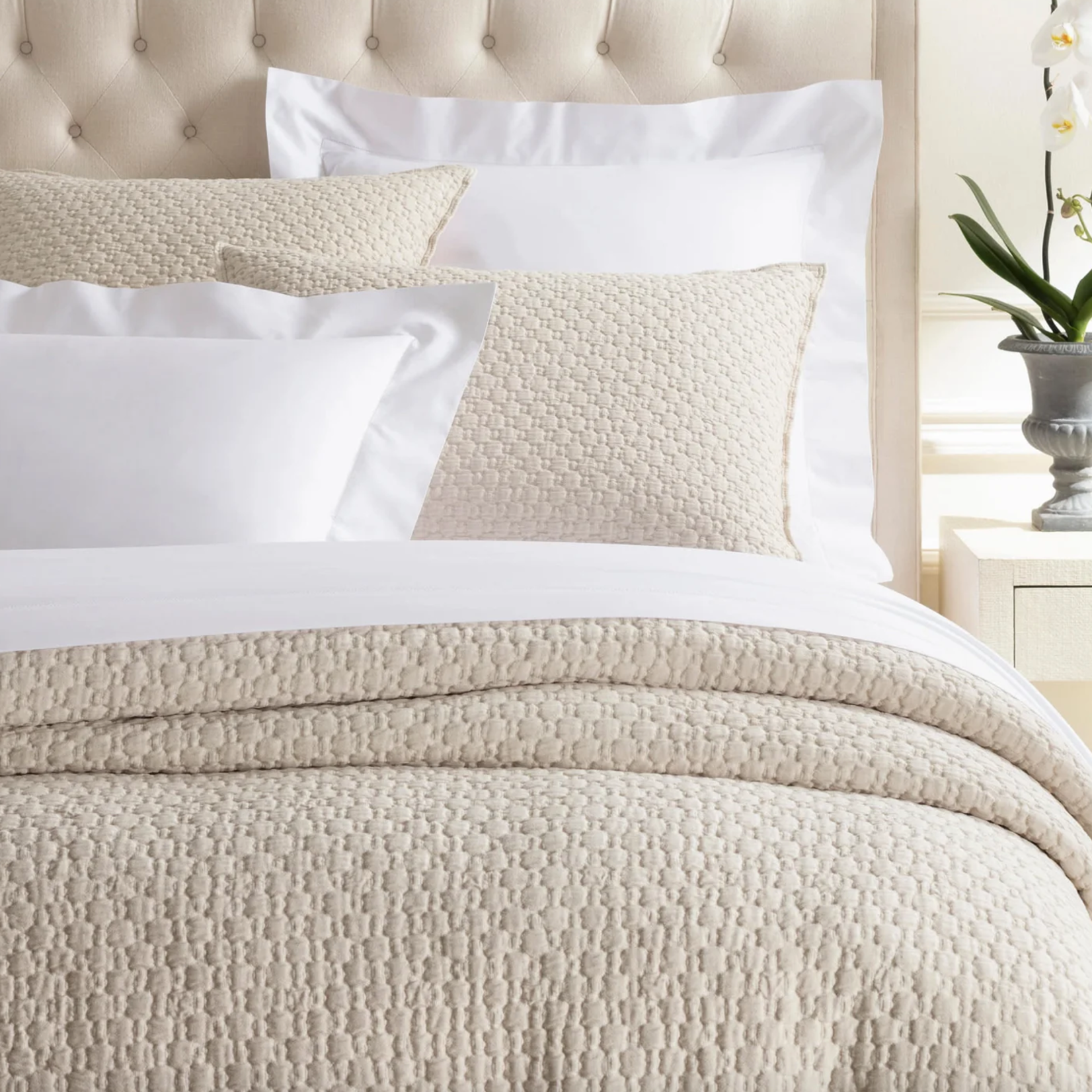 Annie Selke/Pine Cone Hill Lodi Matelasee Coverlet