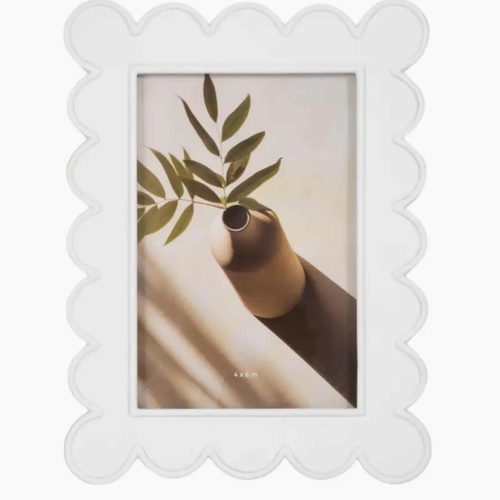 White Resin Rectangular Scallop Edge Photo Frame, 4x6 in.