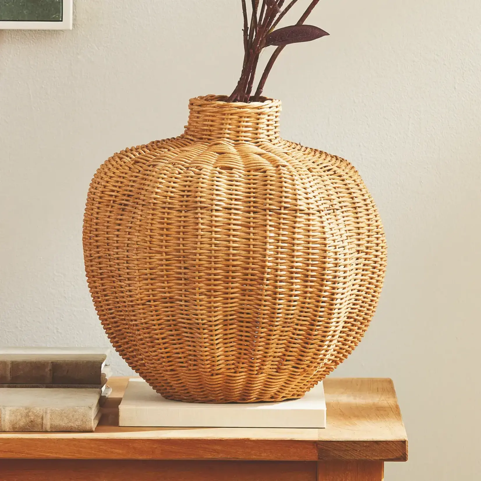 Evren Vase