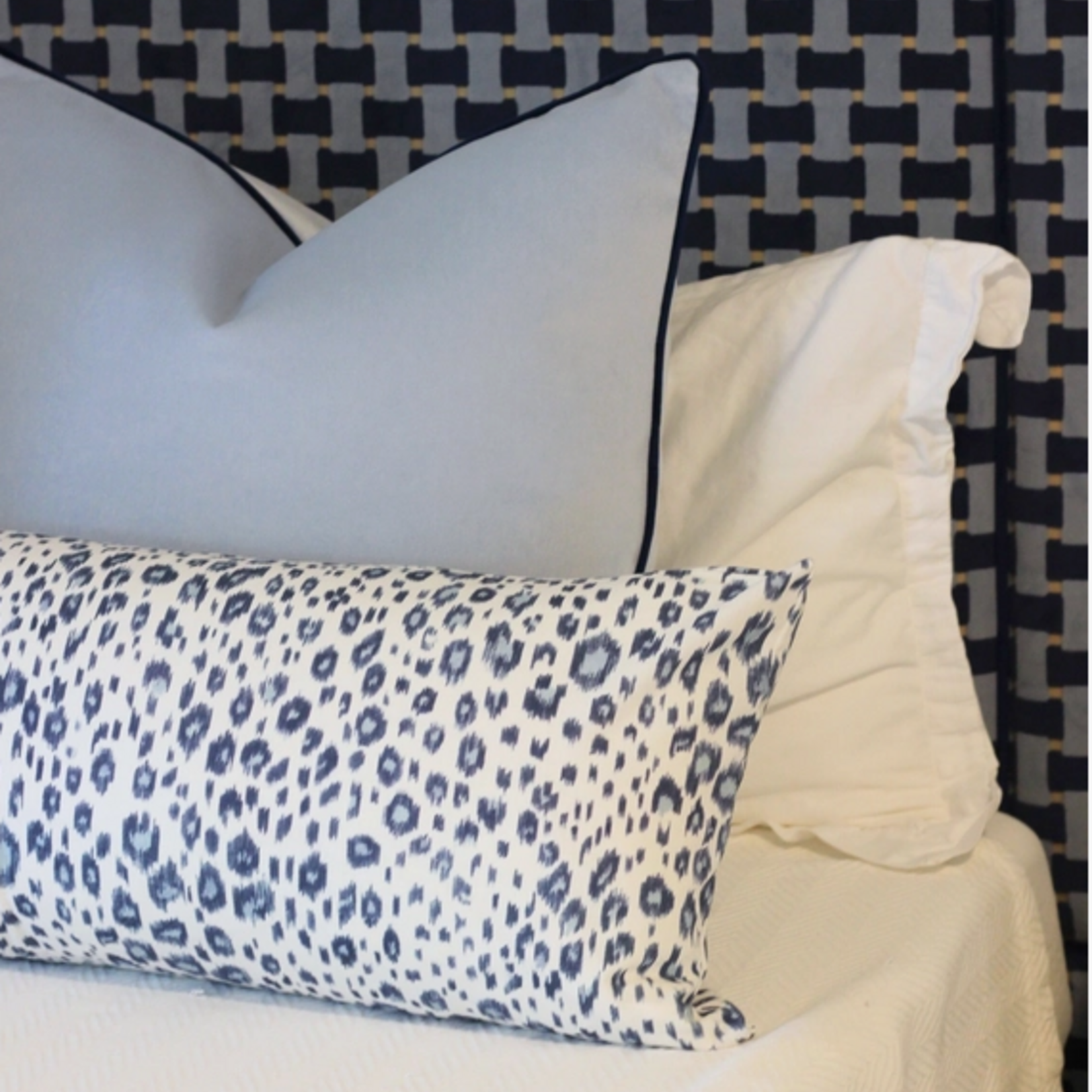 Ellie Lapis 14x20 Pillow