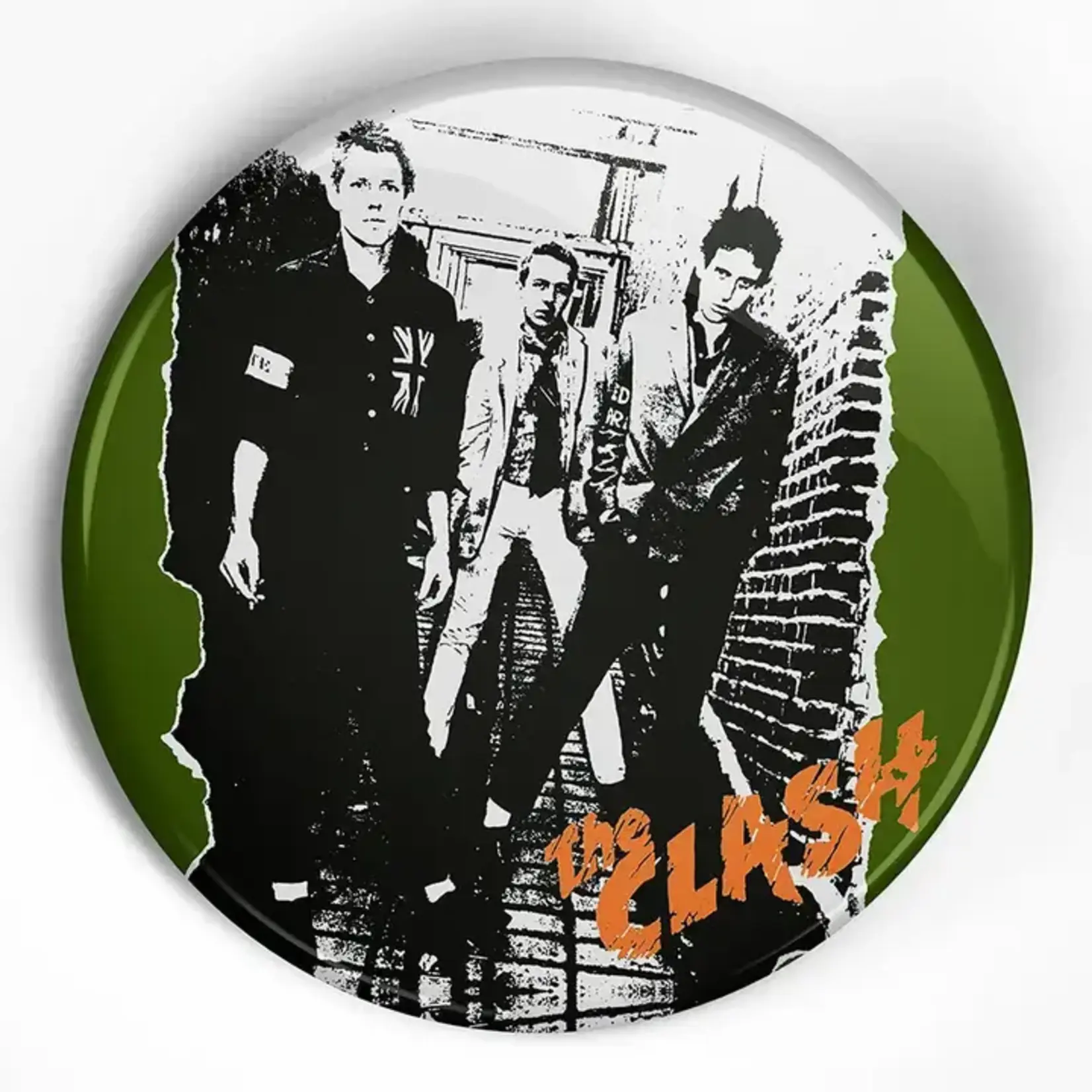 Button - Clash: LP