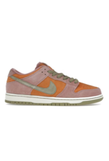 NIKE Nike Men's SB Dunk Low Pro Shoes Red Stardust