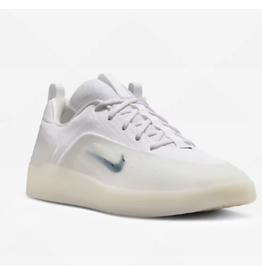 NIKE Nike Men's SB Zoom Nyjah 4 Shoe's White Black