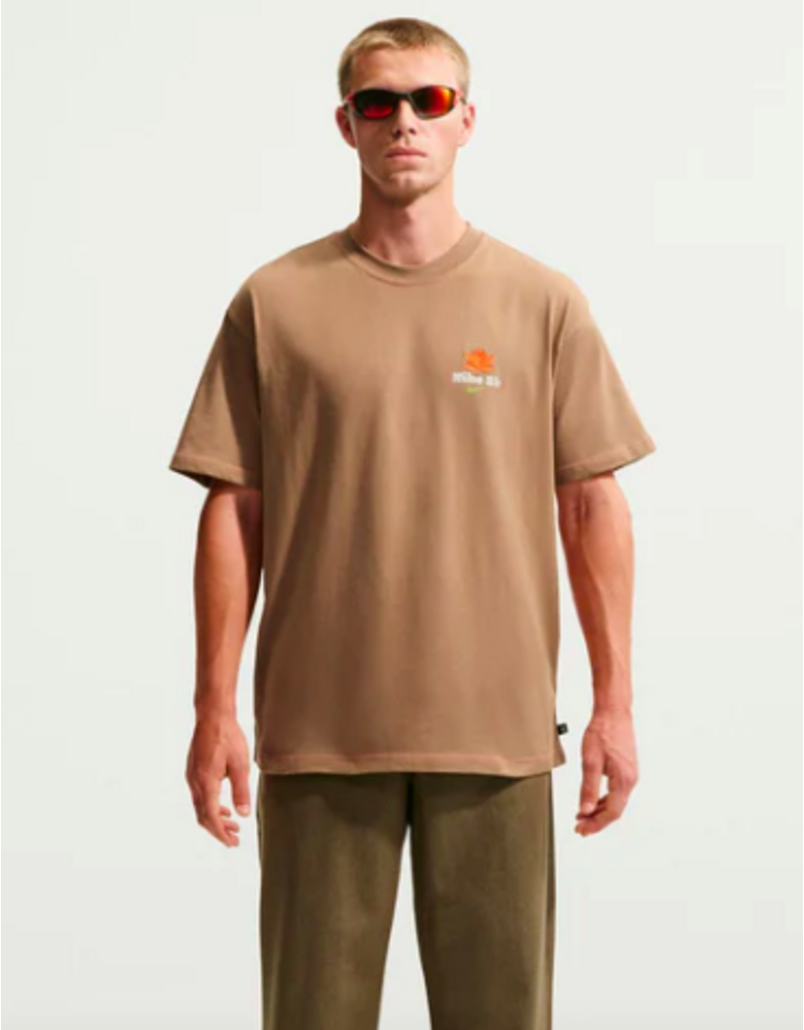 NIKE Nike SB Men's Skate Som Tum Tee Brown