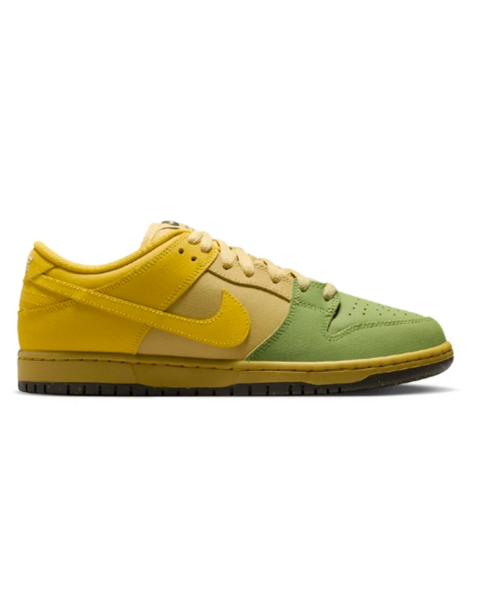 NIKE Nike SB Dunk Low Pro Shoes Saffron Quartz