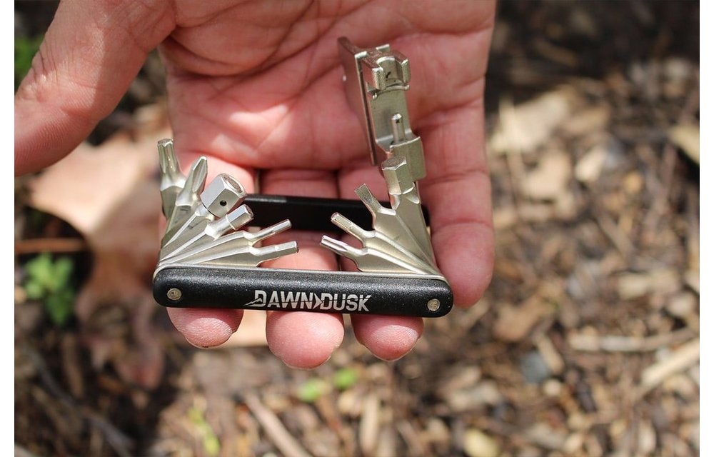 Dawn To Dusk Multi Lite 19 Multi-Tool