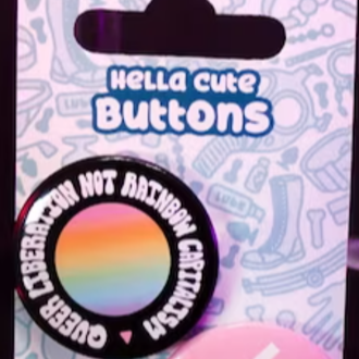 Crushworthy Crushworthy - Lefty Queer button set